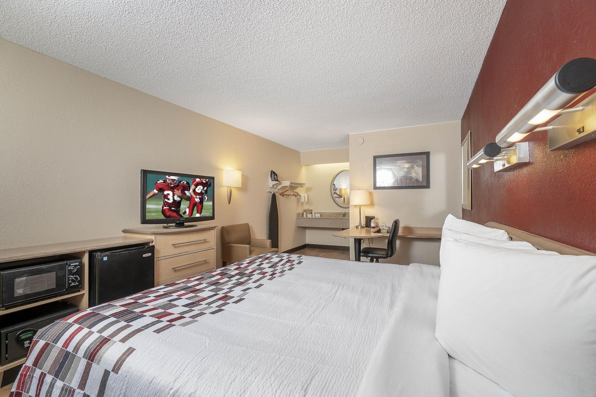 Red Roof Inn Detroit-Rochester Hills/ Auburn Hills Екстер'єр фото
