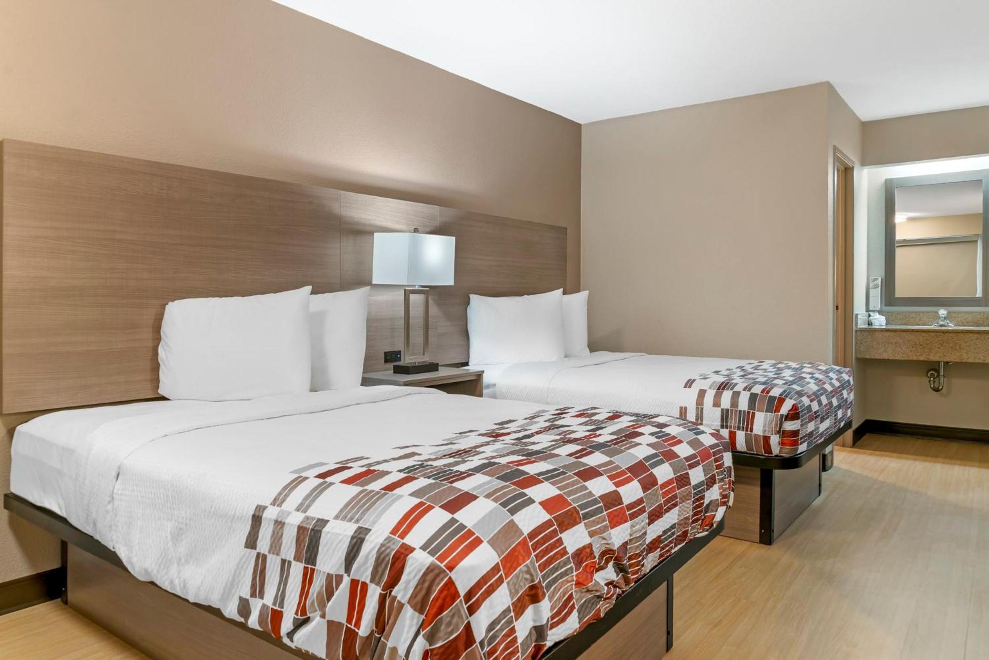 Red Roof Inn Detroit-Rochester Hills/ Auburn Hills Екстер'єр фото