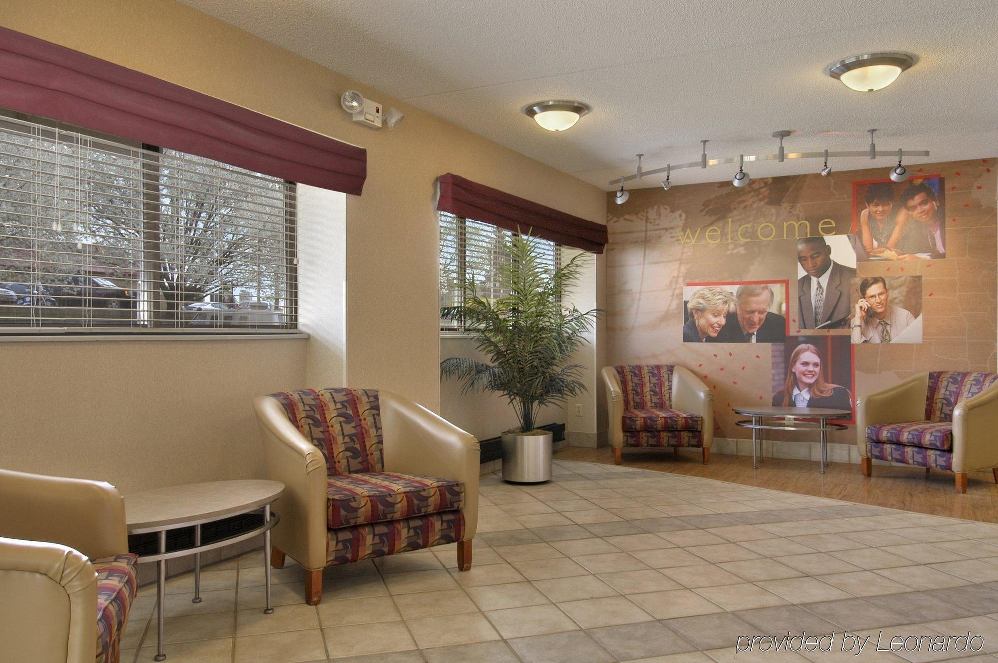Red Roof Inn Detroit-Rochester Hills/ Auburn Hills Екстер'єр фото