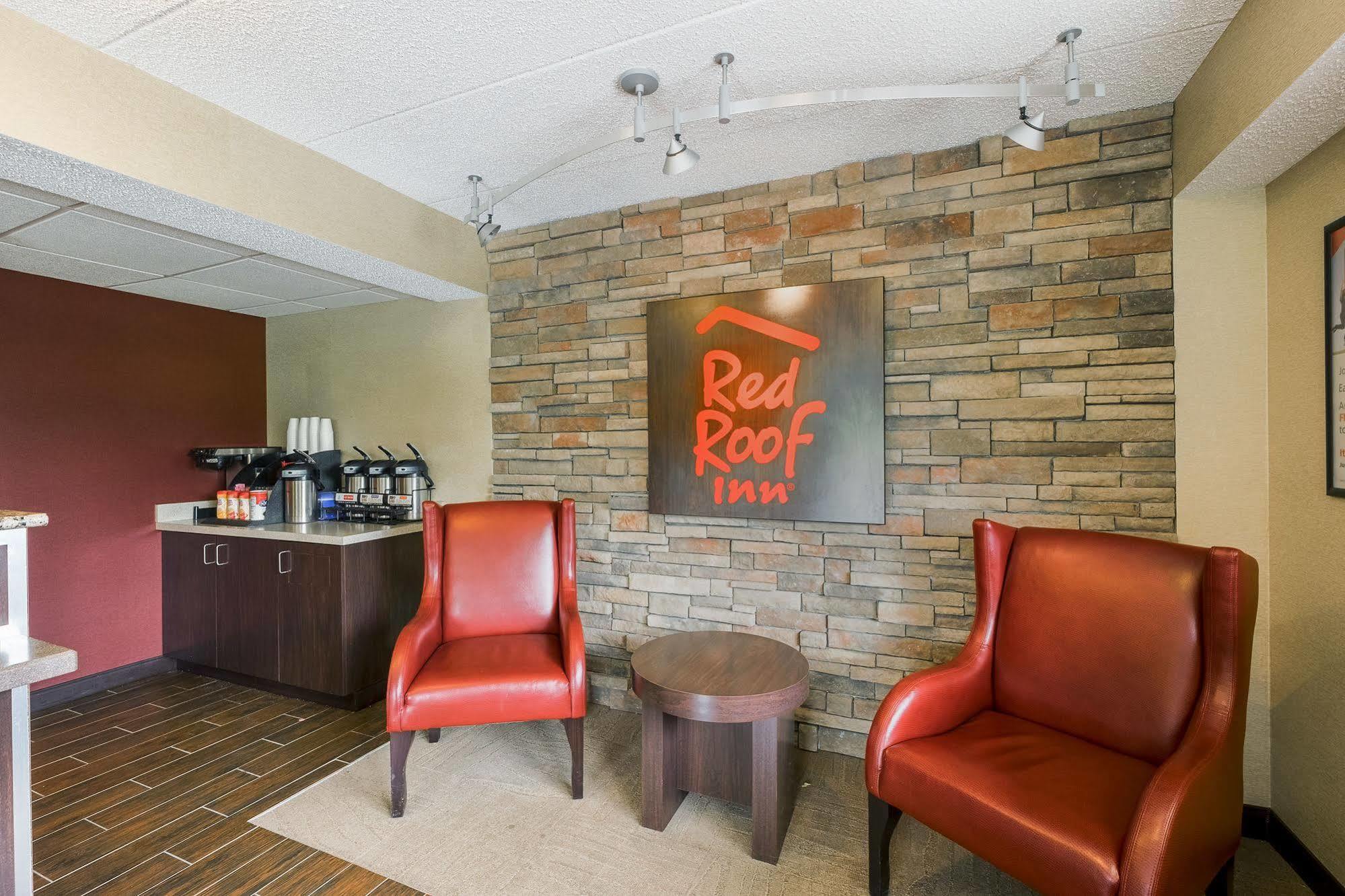 Red Roof Inn Detroit-Rochester Hills/ Auburn Hills Екстер'єр фото
